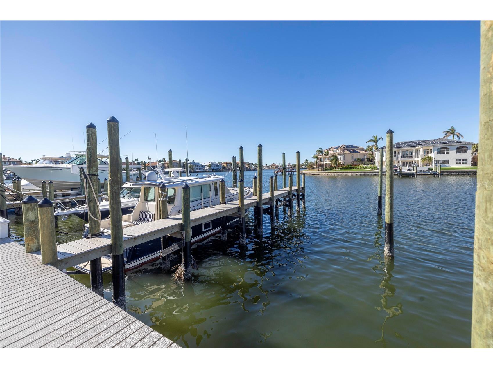 2795 Kipps Colony Drive S #305 Saint Petersburg FL 33707 - BOCA CIEGA BAY TB8493098 image6