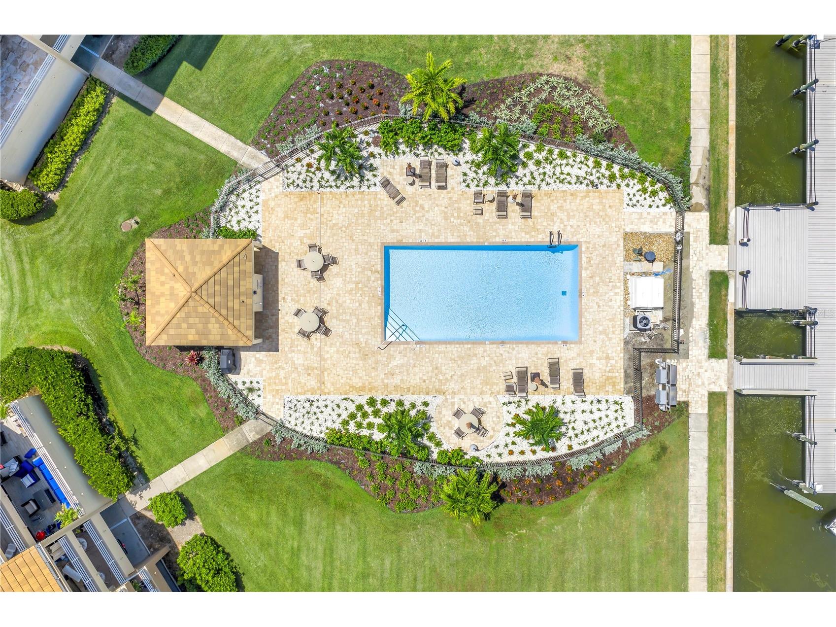 2795 Kipps Colony Drive S #305 Saint Petersburg FL 33707 - BOCA CIEGA BAY TB8493098 image8