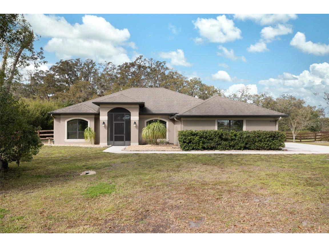 27951 Austin Woods Drive Dade City FL 33525 W7860764 image1
