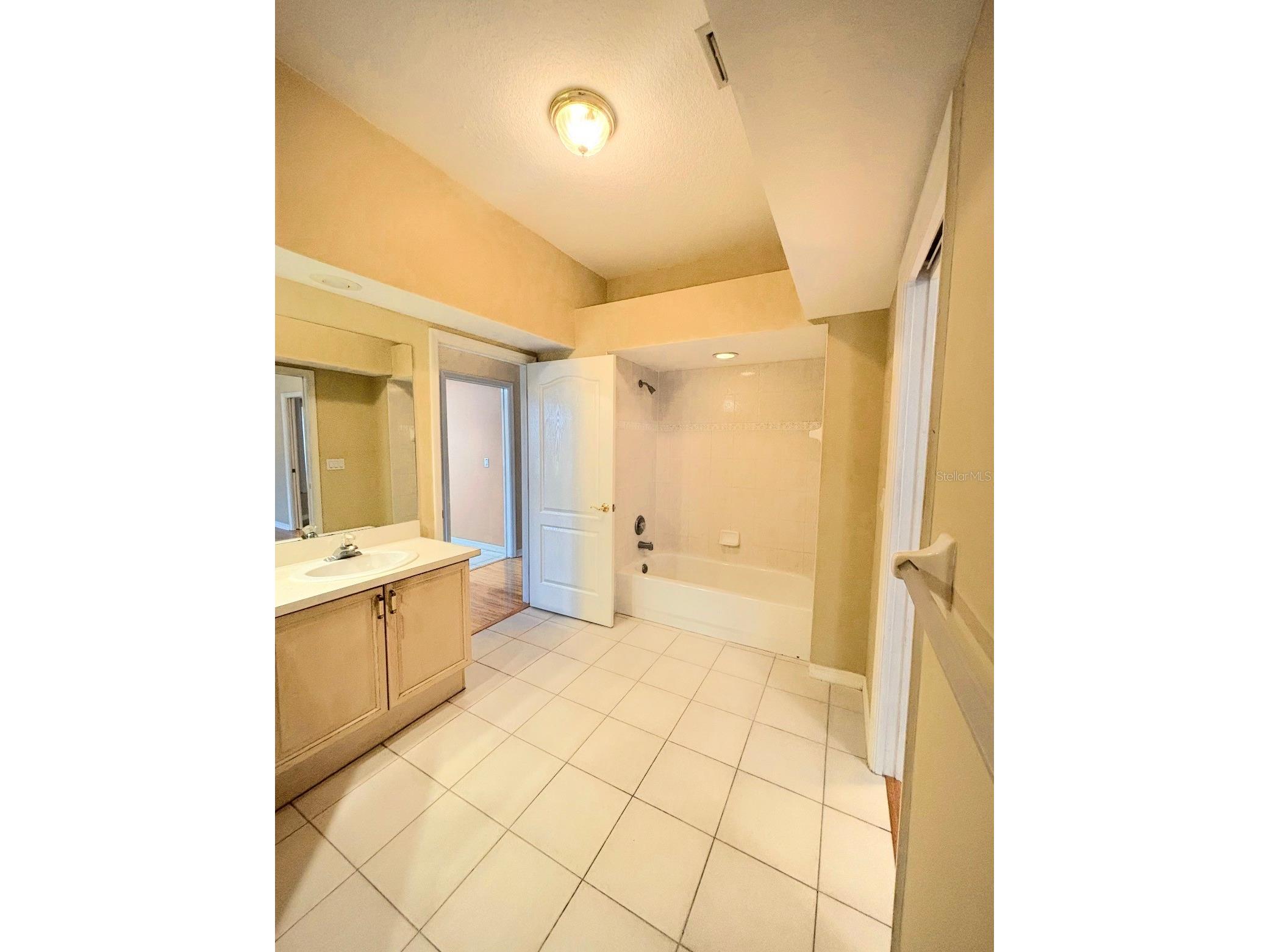 2796 Alexander Drive Clearwater FL 33763 TB8519643 image16