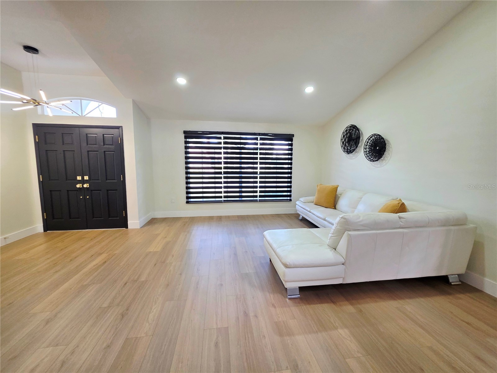 2796 Challenger Drive Palm Harbor FL 34683 TB8505103 image20