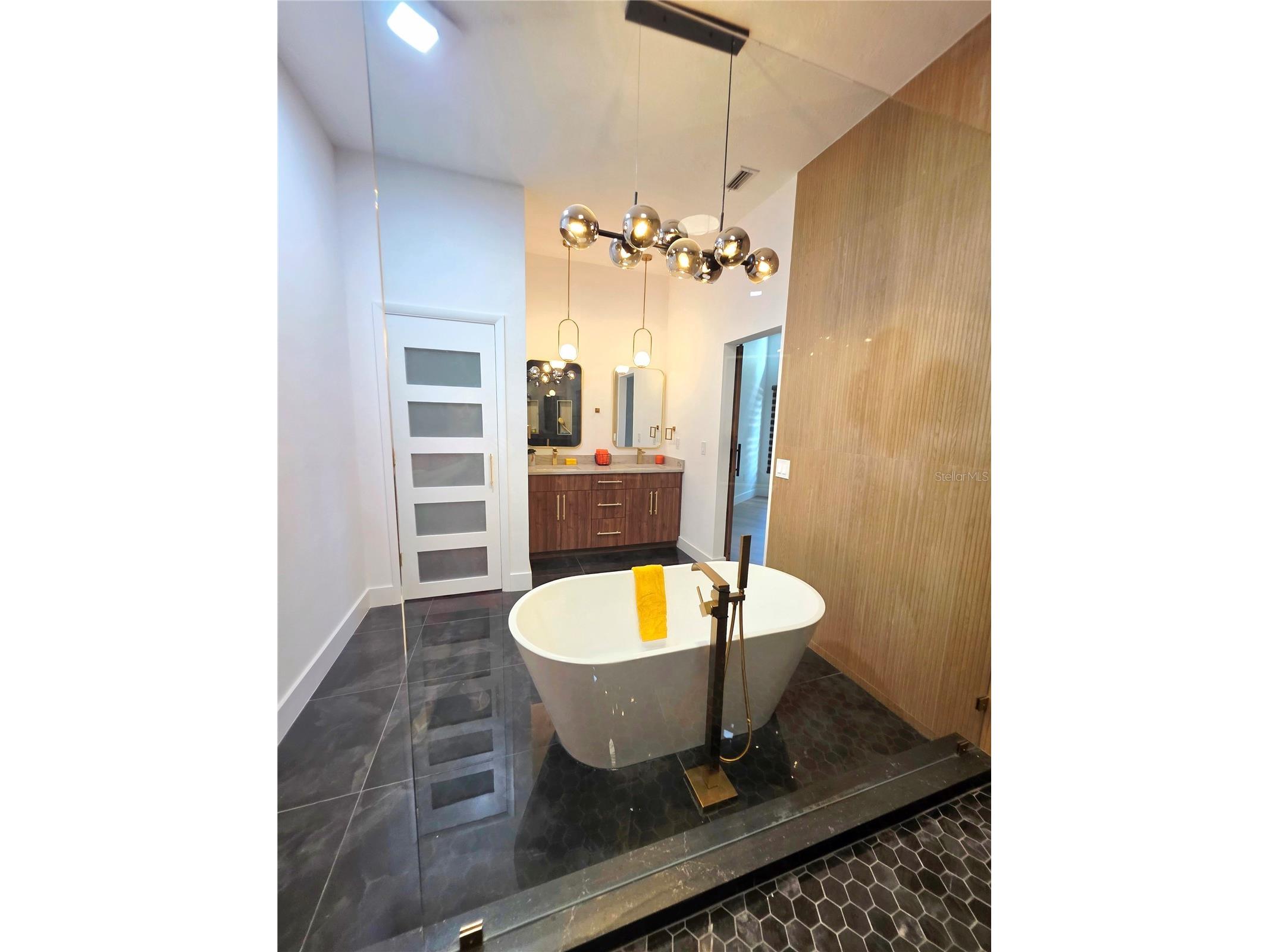 2796 Challenger Drive Palm Harbor FL 34683 TB8505103 image61
