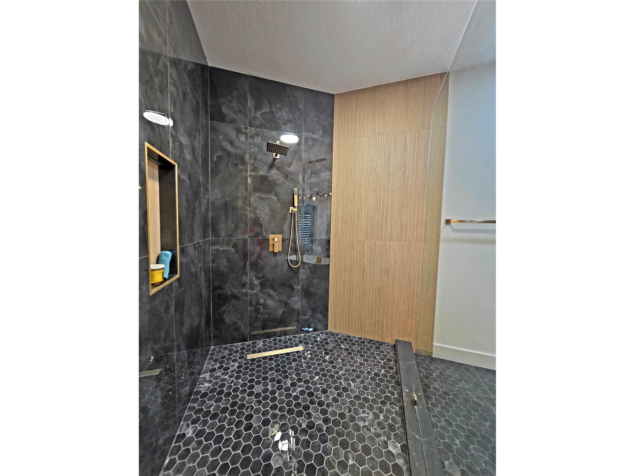 2796 Challenger Drive Palm Harbor FL 34683 TB8505103 image65