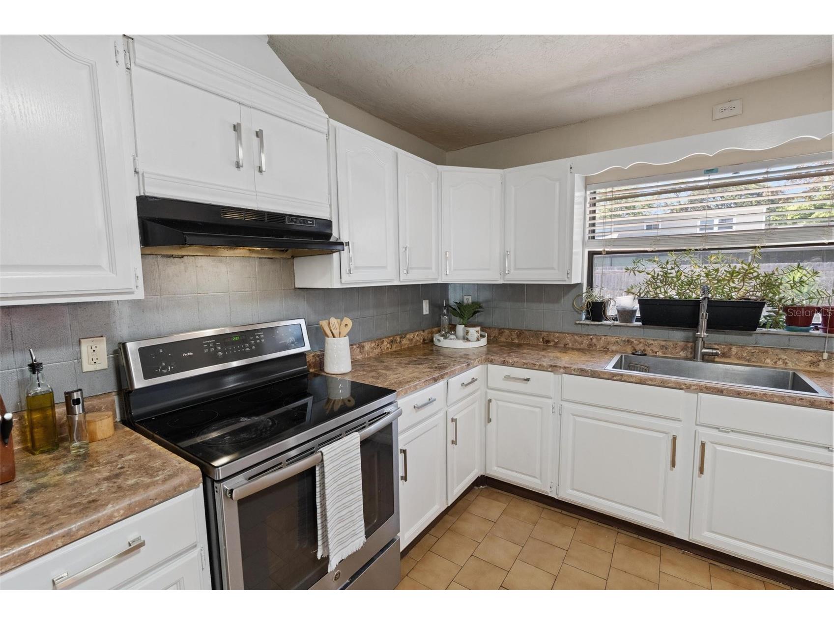 2798 67th Street N Saint Petersburg FL 33710 TB8491328 image13