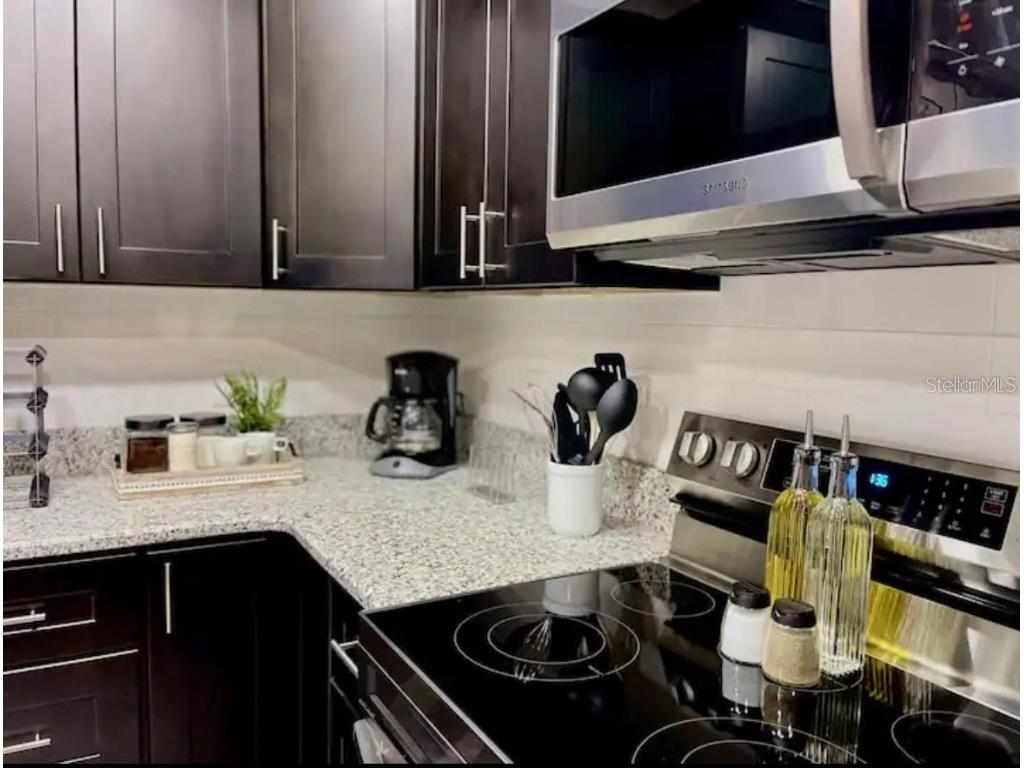 2798 Club Cortile Circle #A Kissimmee FL 34746 S5136426 image7