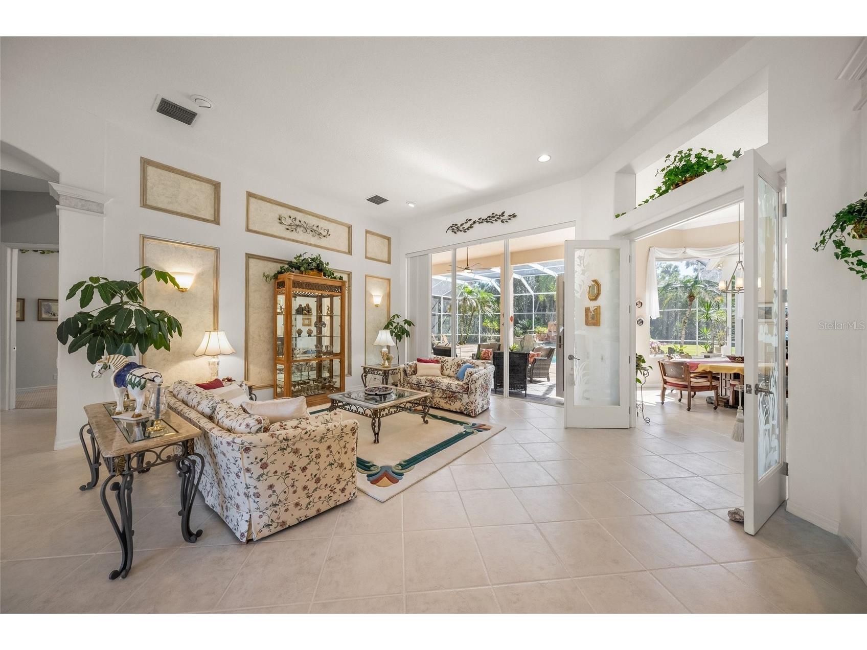 2799 Dick Wilson Drive Sarasota FL 34240 A4681792 image14