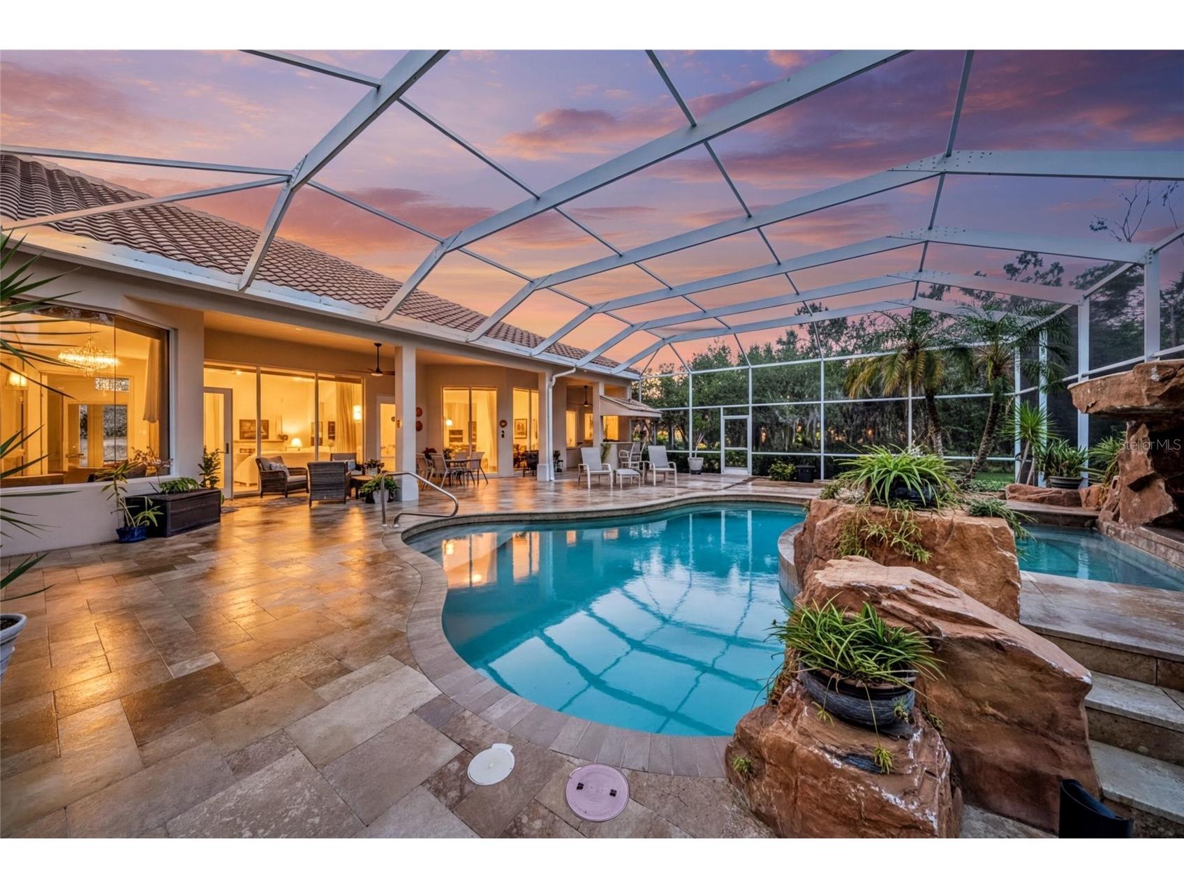 2799 Dick Wilson Drive Sarasota FL 34240 A4681792 image9