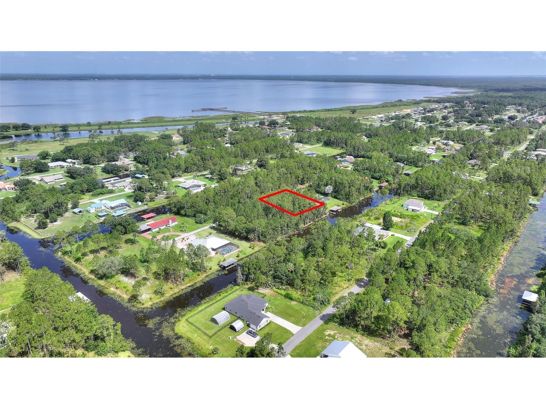 28 & 30 Amaryllis Drive Indian Lake Estates FL 33855 - LAKE WALK-IN-WATER P4939236 image23