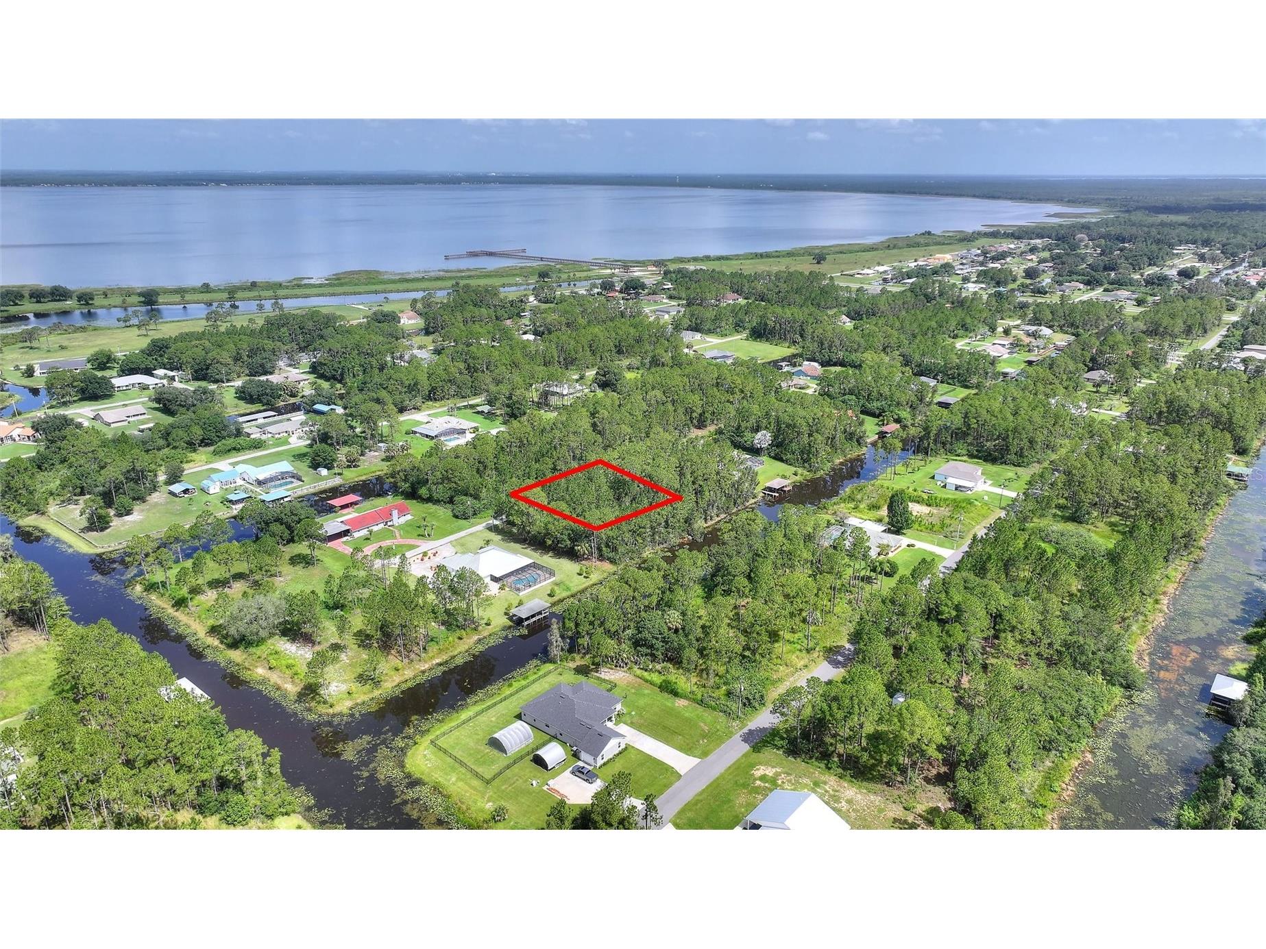 28 & 30 Amaryllis Drive Indian Lake Estates FL 33855 - LAKE WALK-IN-WATER P4939236 image24