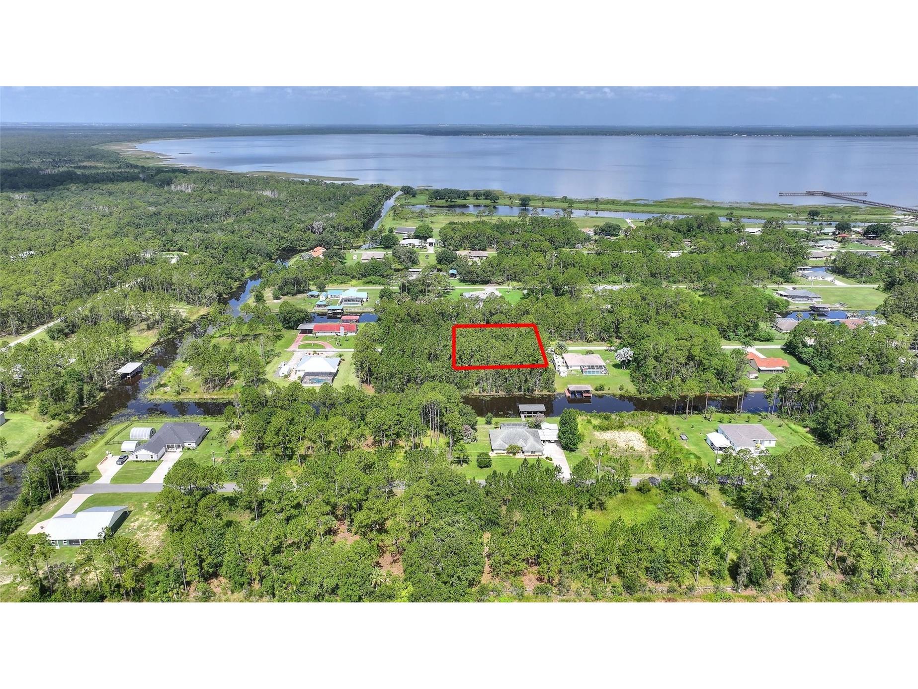 28 & 30 Amaryllis Drive Indian Lake Estates FL 33855 - LAKE WALK-IN-WATER P4939236 image25