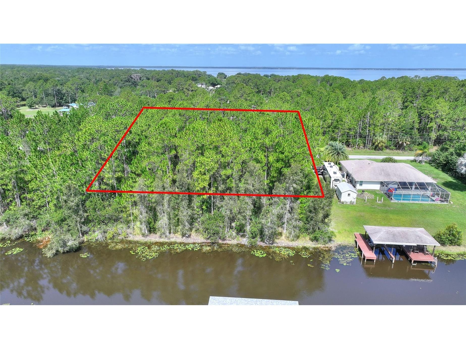 28 & 30 Amaryllis Drive Indian Lake Estates FL 33855 - LAKE WALK-IN-WATER P4939236 image3