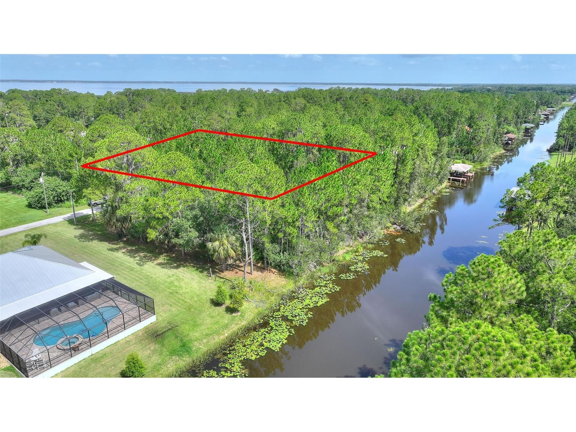 28 & 30 Amaryllis Drive Indian Lake Estates FL 33855 - LAKE WALK-IN-WATER P4939236 image7