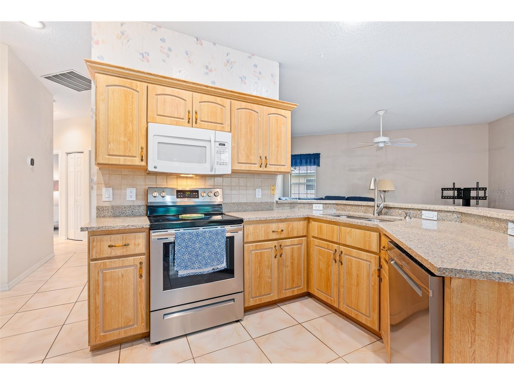 28 Cedar Point Drive Palm Coast FL 32164 V4949000 image5