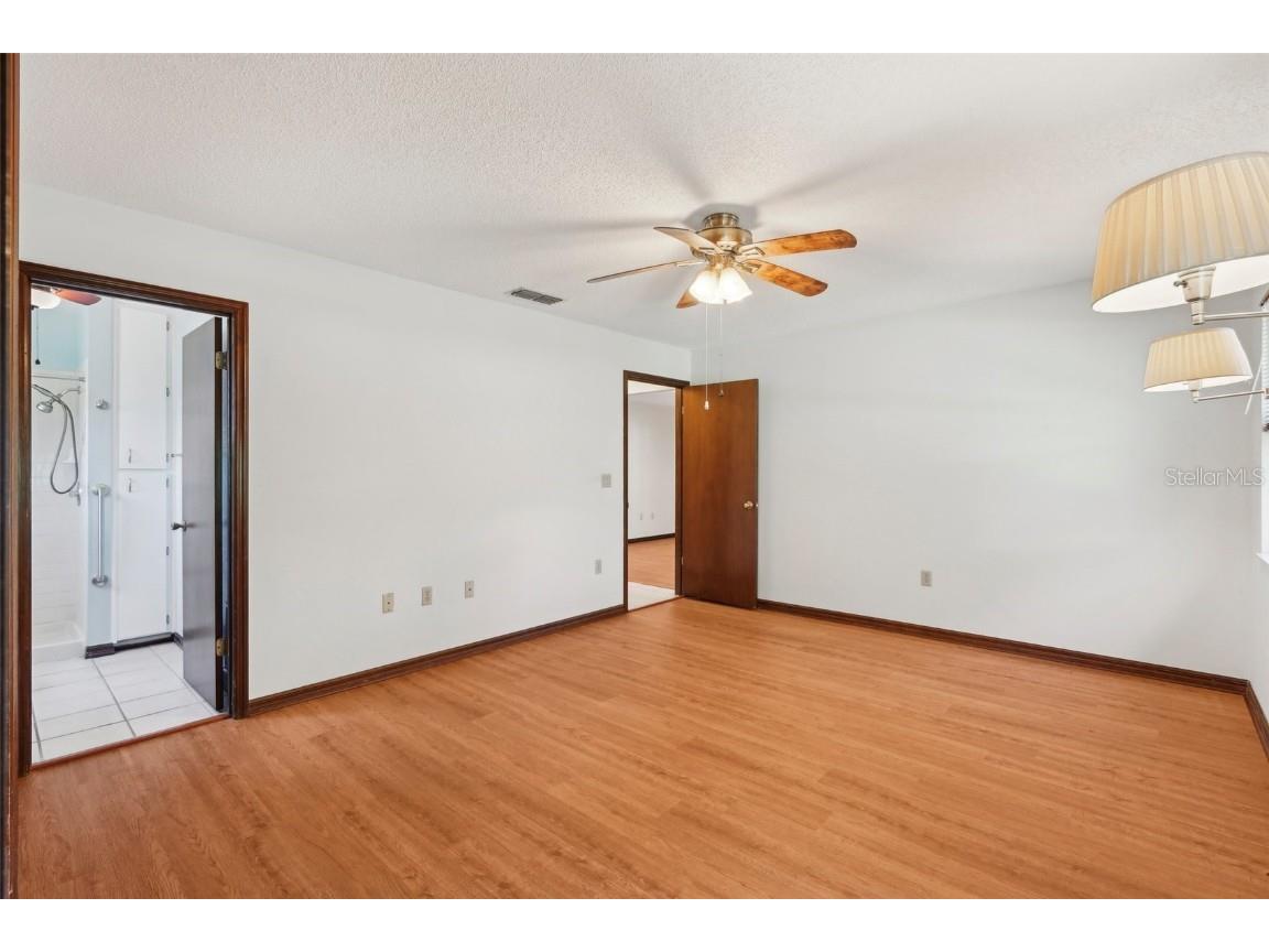 28 Gordon Court Leesburg FL 34788 OM699593 image20