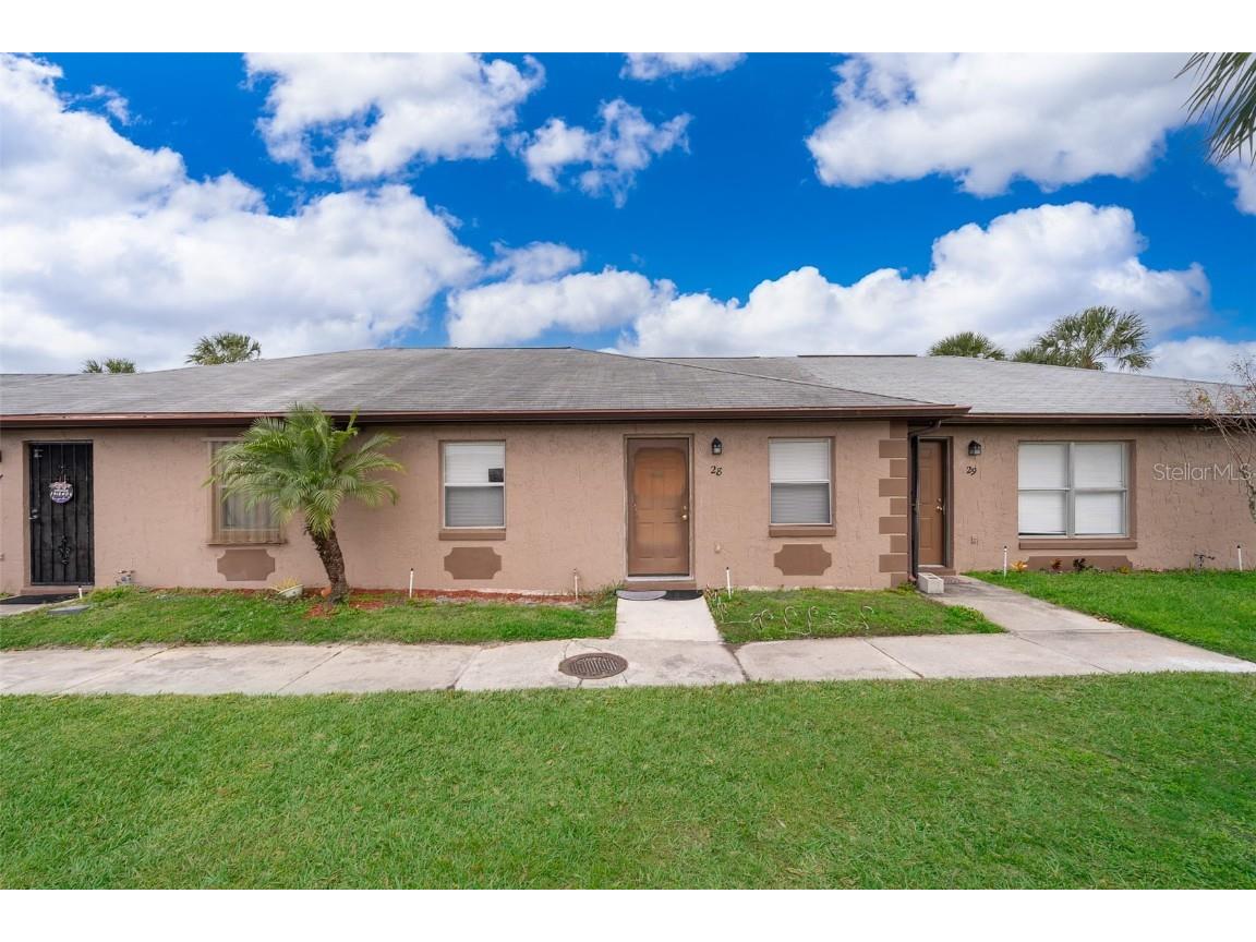 28 Las Brisas Way Kissimmee FL 34743 O6173204 image1