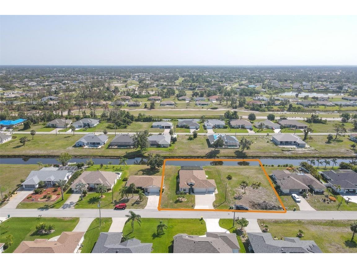28 Mariner Lane Rotonda West FL 33947 D6132669 image1
