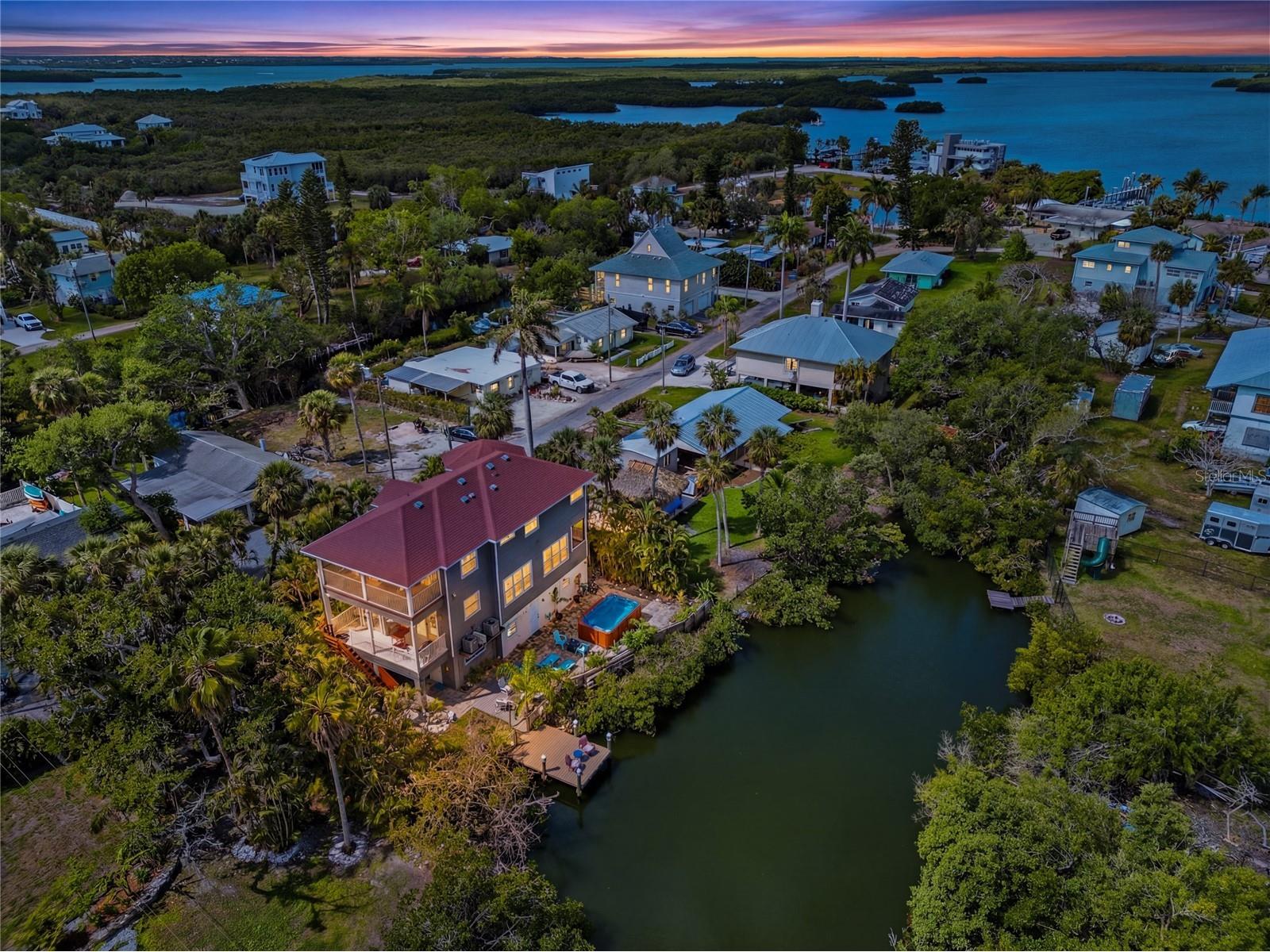 28 Michiana Drive Terra Ceia FL 34250 A4688052 image3