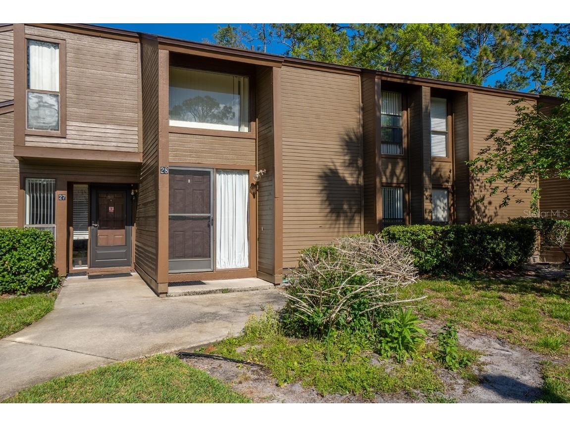 28 Oxford Lane Palm Coast FL 32137 FC290166 image1