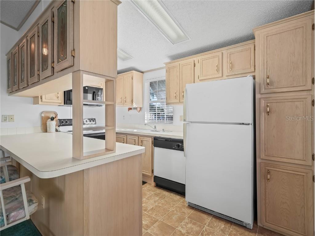 28 Royal Coachman Street Lake Wales FL 33898 - SADDLEBAG LAKE K4902718 image17