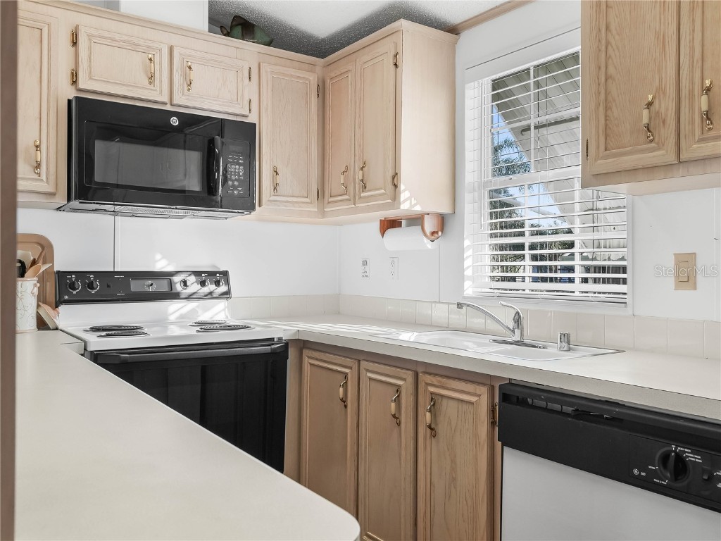 28 Royal Coachman Street Lake Wales FL 33898 - SADDLEBAG LAKE K4902718 image18