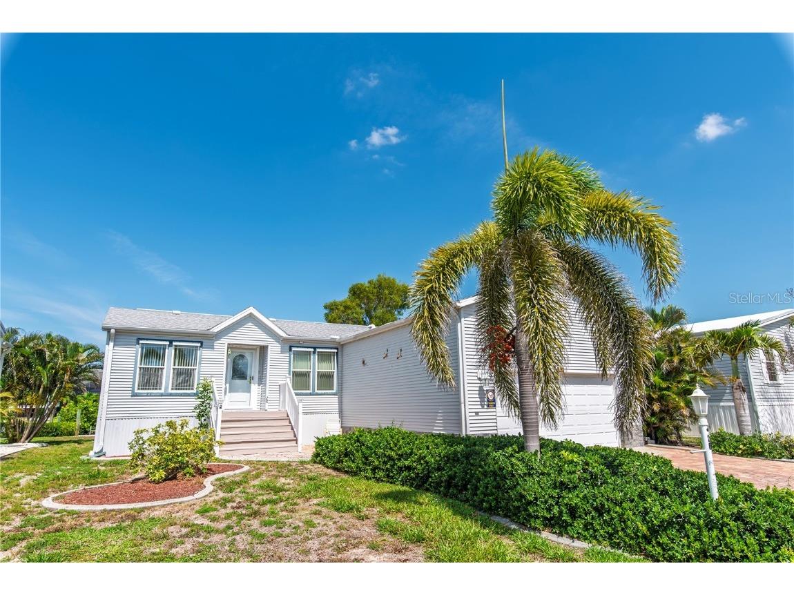 28 Windmill Boulevard Punta Gorda FL 33950 - TARPON CANAL C7510134 image1