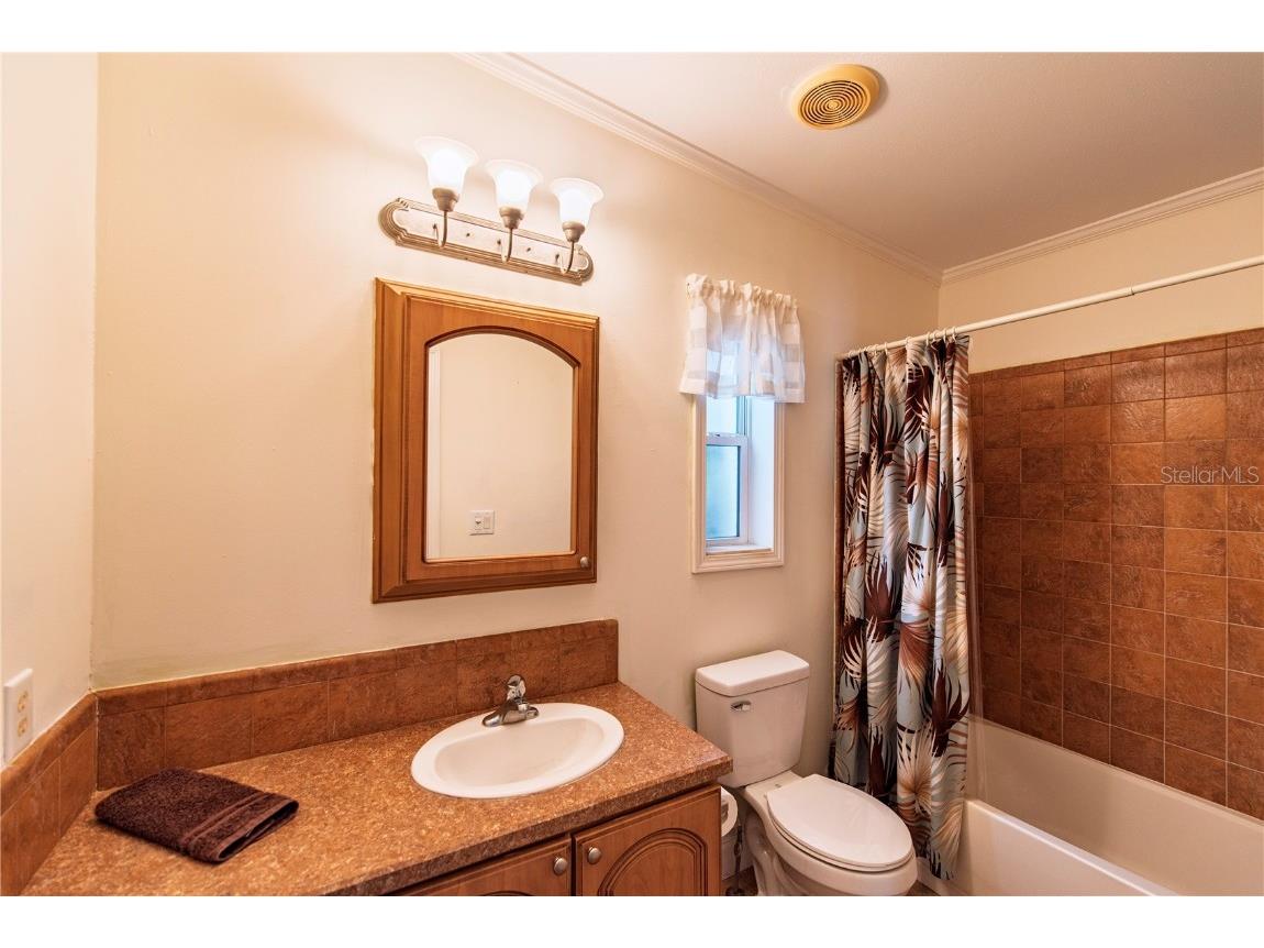 28 Windmill Boulevard Punta Gorda FL 33950 - TARPON CANAL C7510134 image17