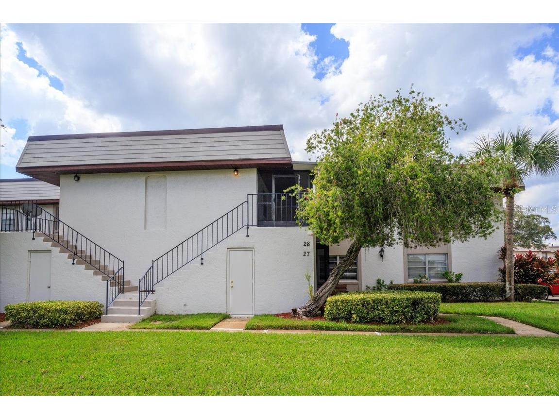 28 Windtree Lane #202 Winter Garden FL 34787 O6246782 image1