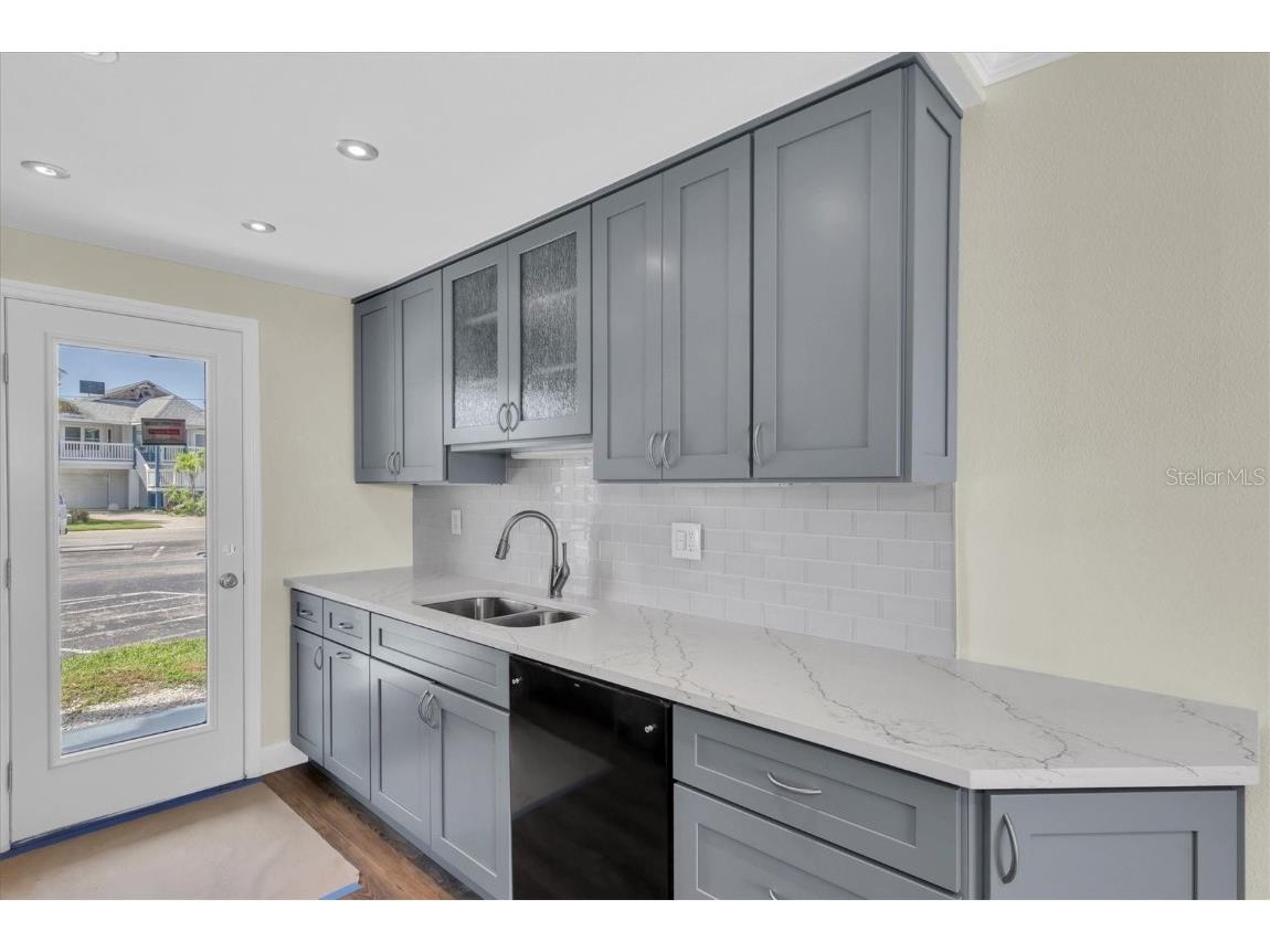 280 126th Avenue #103 Treasure Island FL 33706 TB8412341 image13