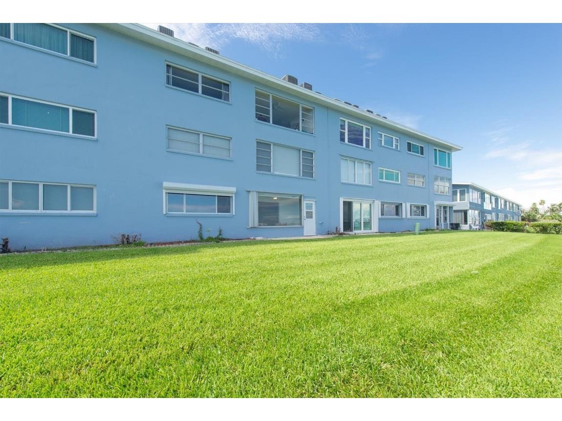 280 126th Avenue #103 Treasure Island FL 33706 TB8412341 image32