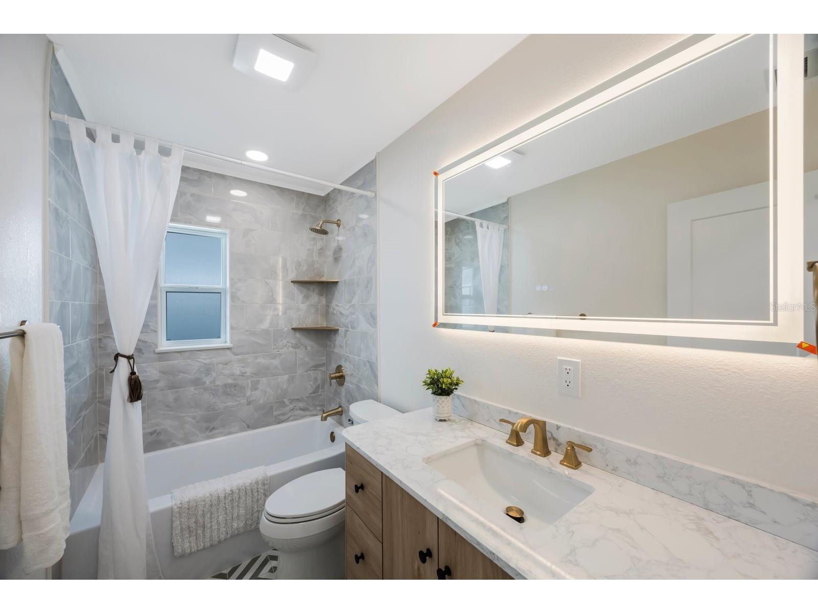 280 41st Avenue Saint Pete Beach FL 33706 TB8443855 image20