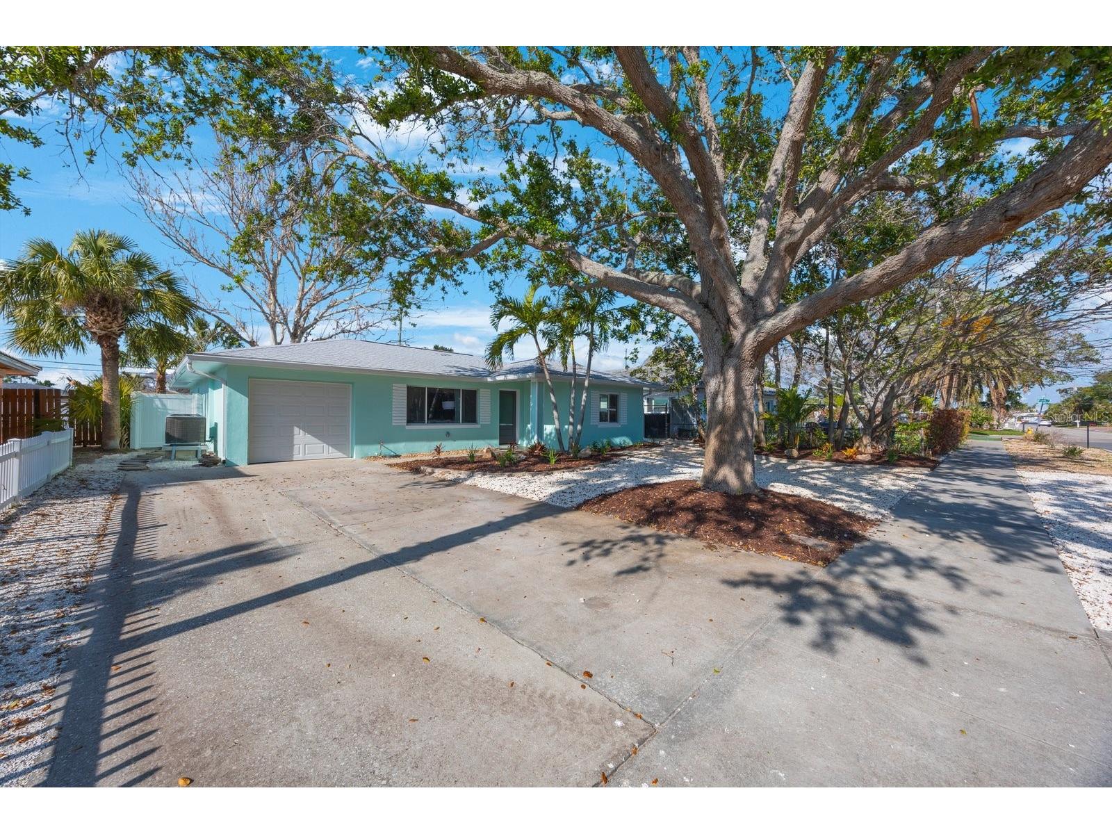 280 41st Avenue Saint Pete Beach FL 33706 TB8518577 image55