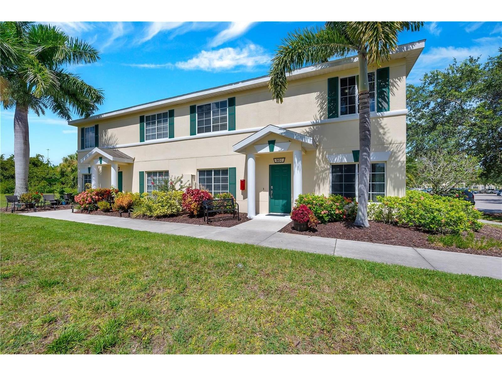 280 Cape Harbour Loop #101 Bradenton FL 34212 A4693097 image1
