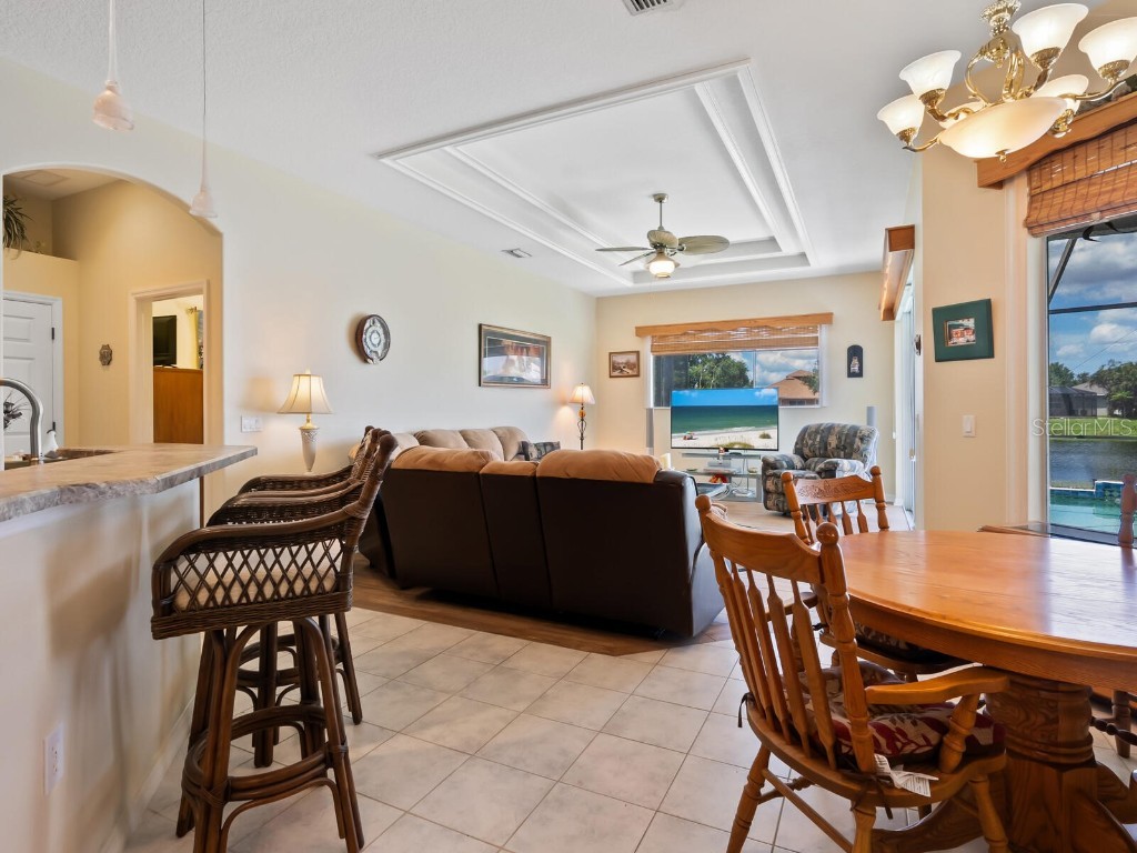 280 Dahlia Court Bradenton FL 34212 A4657743 image12