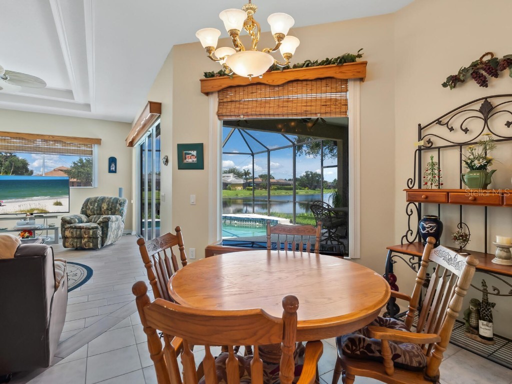 280 Dahlia Court Bradenton FL 34212 A4657743 image13