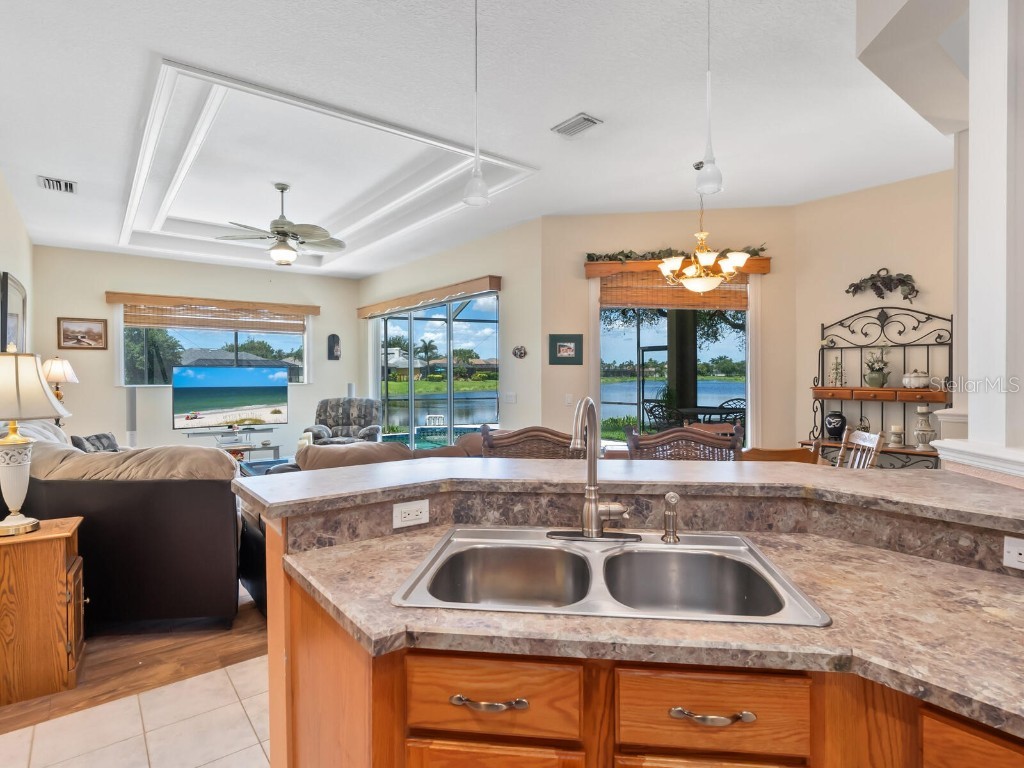 280 Dahlia Court Bradenton FL 34212 A4657743 image22