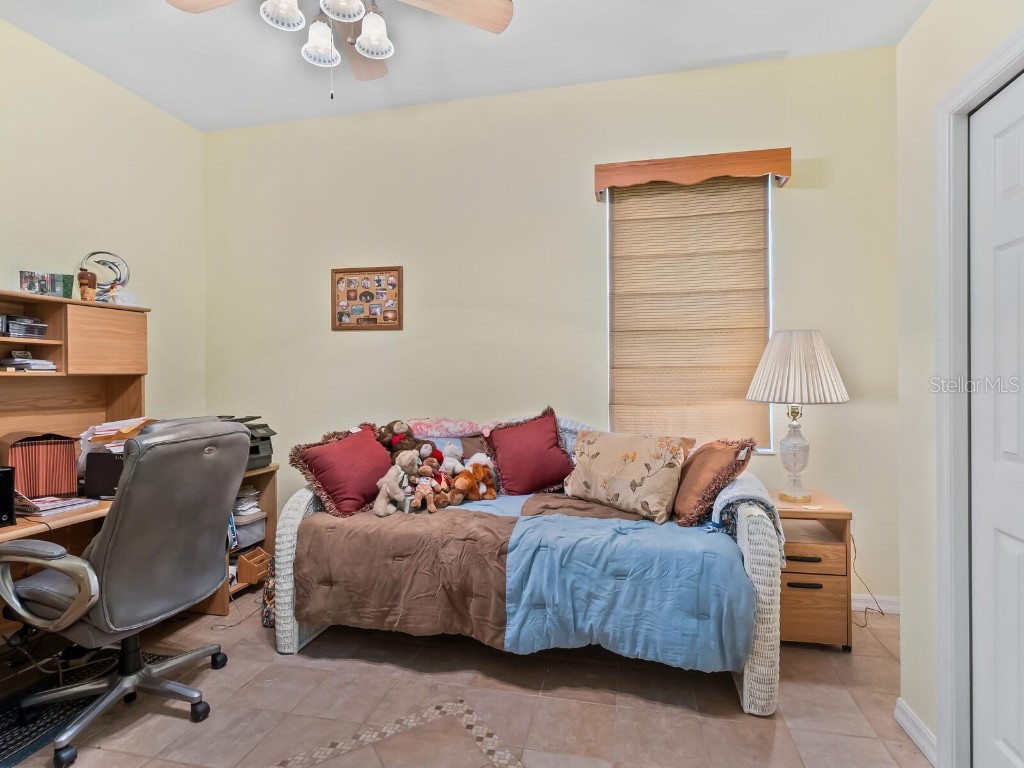 280 Dahlia Court Bradenton FL 34212 A4657743 image30