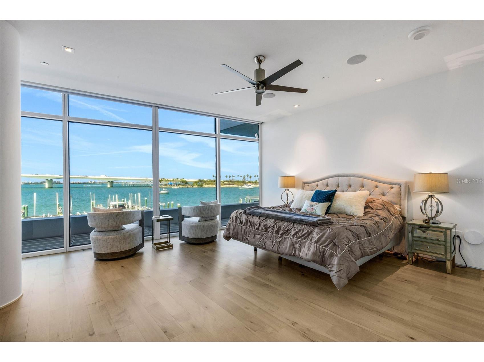 280 Golden Gate Point #200 Sarasota FL 34236 - SARASOTA BAY A4683299 image44