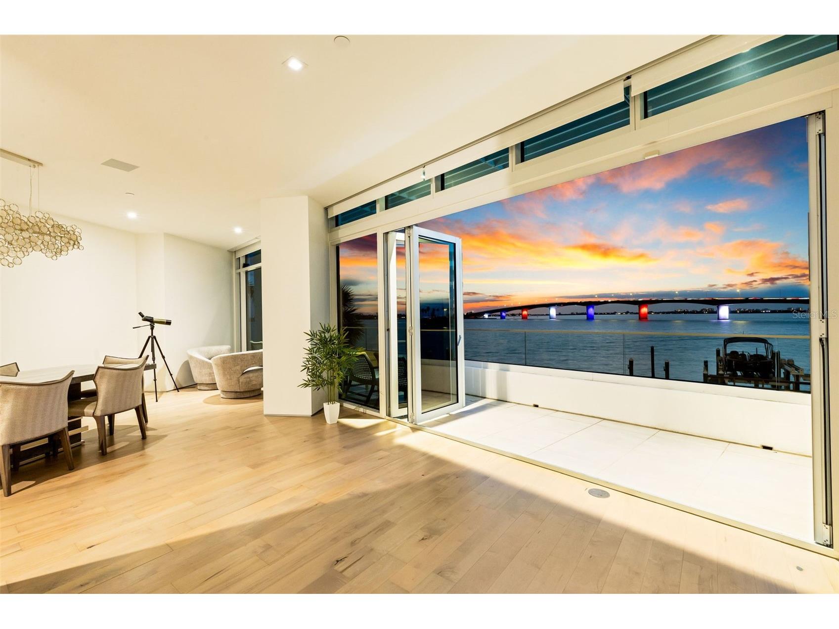 280 Golden Gate Point #200 Sarasota FL 34236 - SARASOTA BAY A4683299 image6