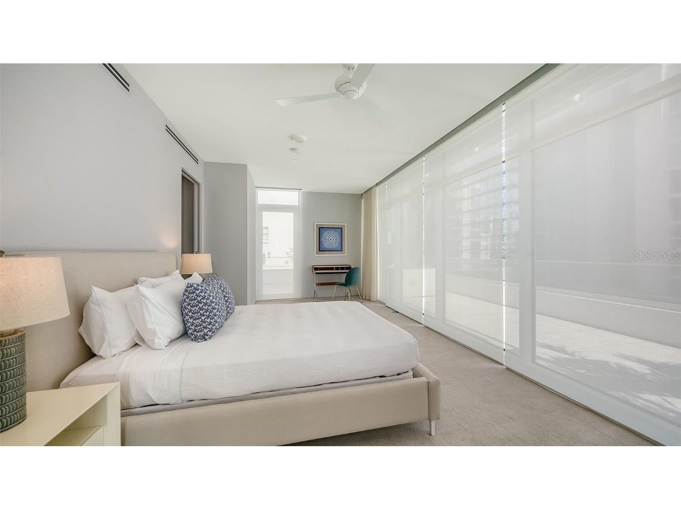 280 Golden Gate Point #400 Sarasota FL 34236 - SARASOTA BAY A4641930 image24