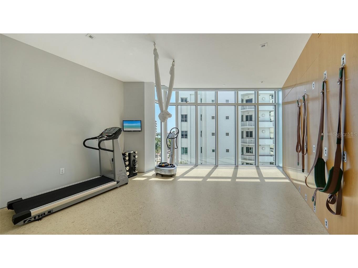 280 Golden Gate Point #400 Sarasota FL 34236 - SARASOTA BAY A4641930 image35