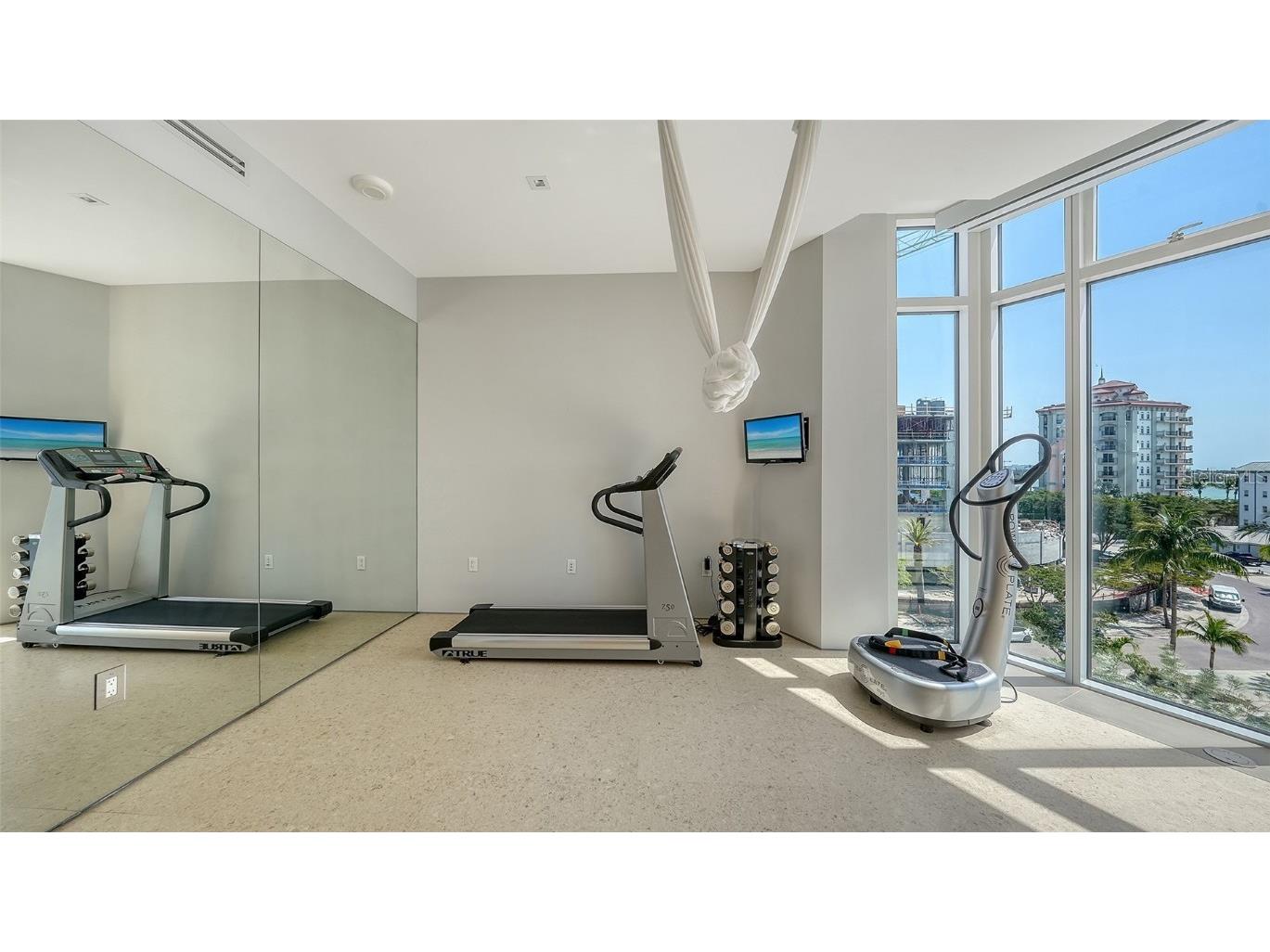 280 Golden Gate Point #400 Sarasota FL 34236 - SARASOTA BAY A4641930 image36