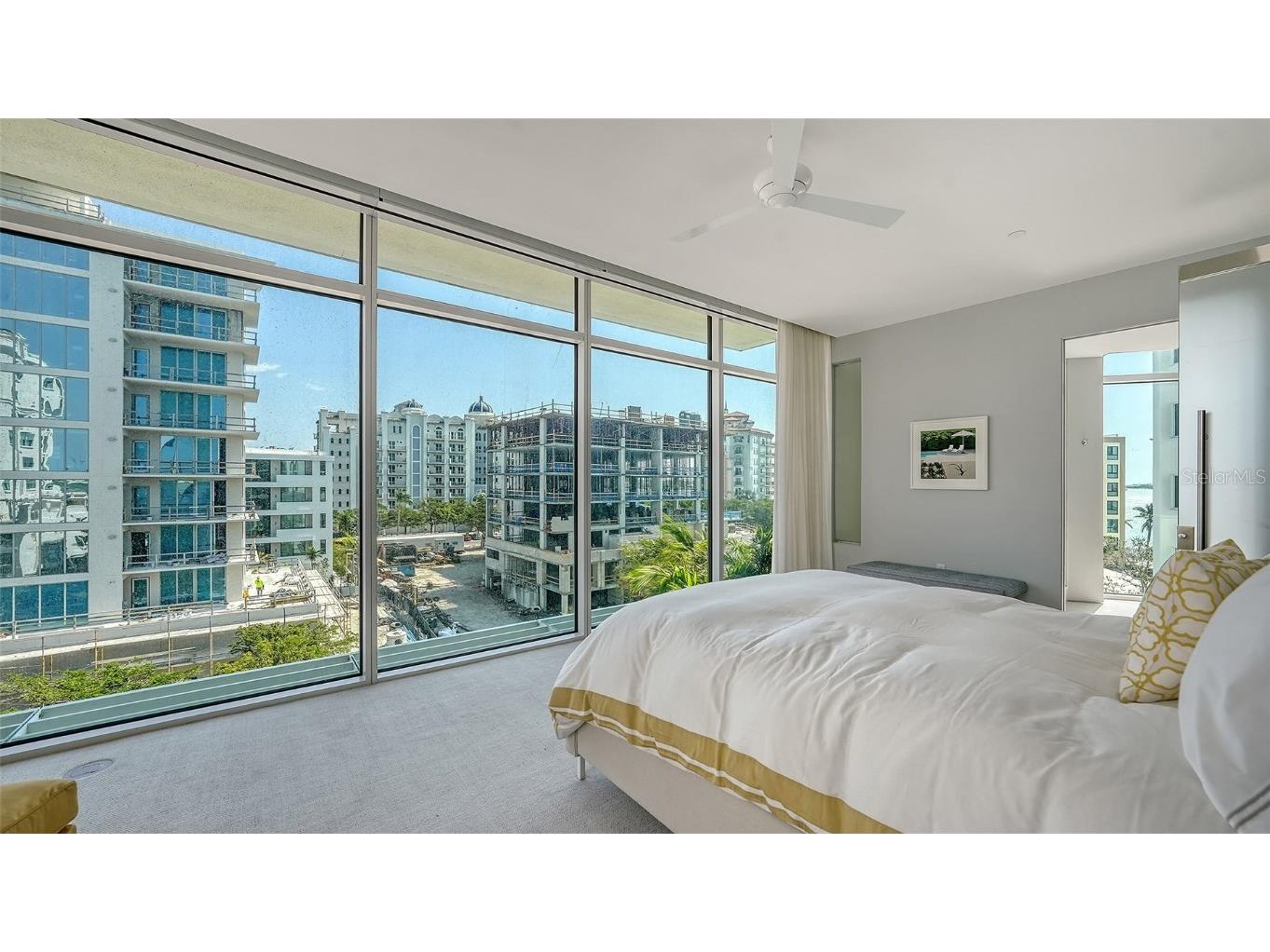 280 Golden Gate Point #400 Sarasota FL 34236 - SARASOTA BAY A4641930 image39