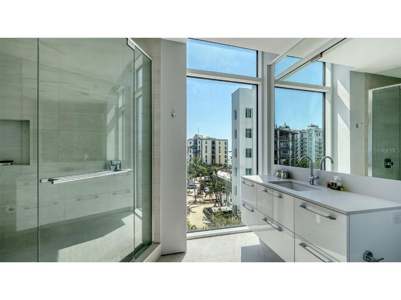 280 Golden Gate Point #400 Sarasota FL 34236 - SARASOTA BAY A4641930 image40