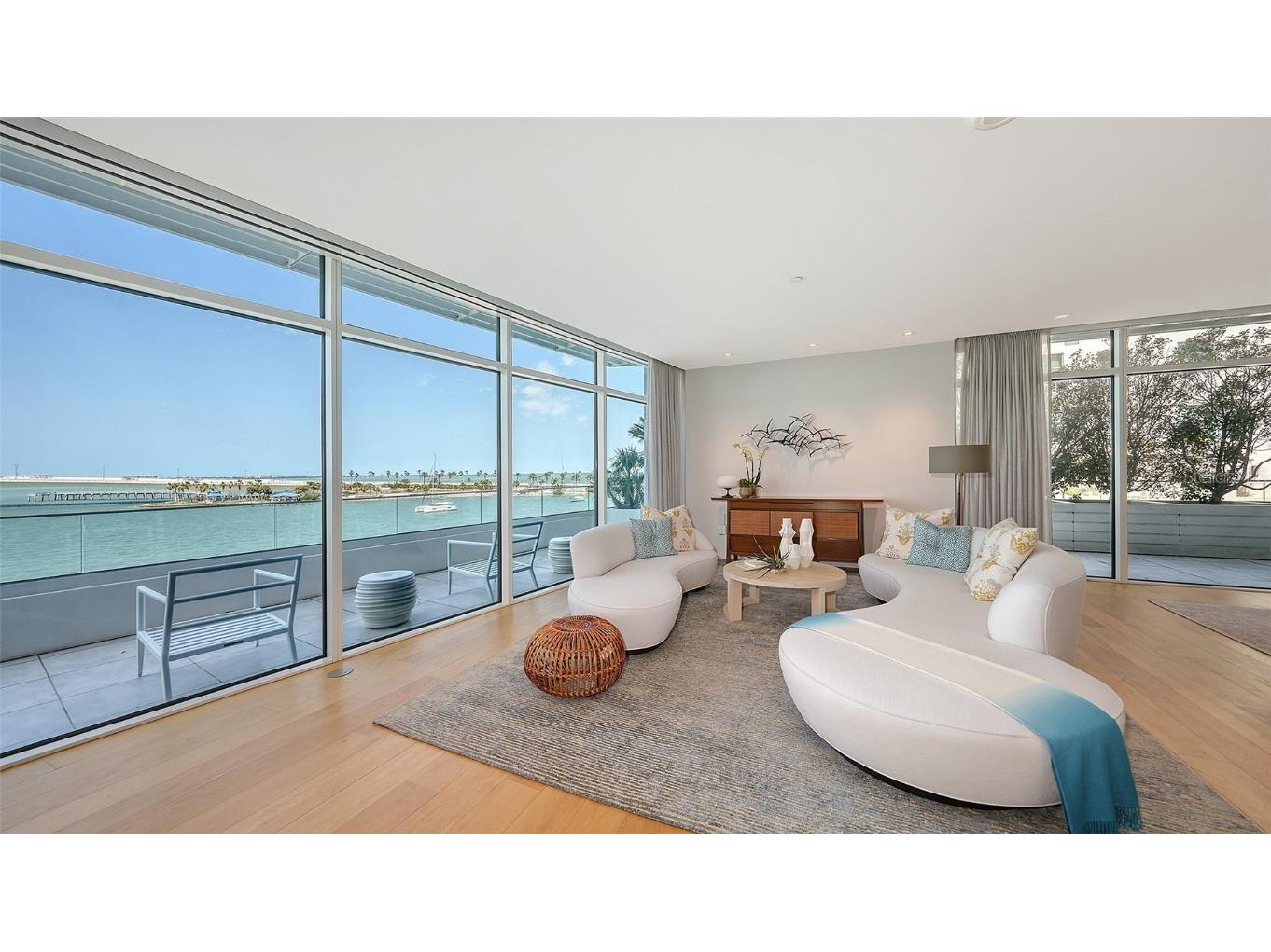 280 Golden Gate Point #400 Sarasota FL 34236 - SARASOTA BAY A4641930 image8