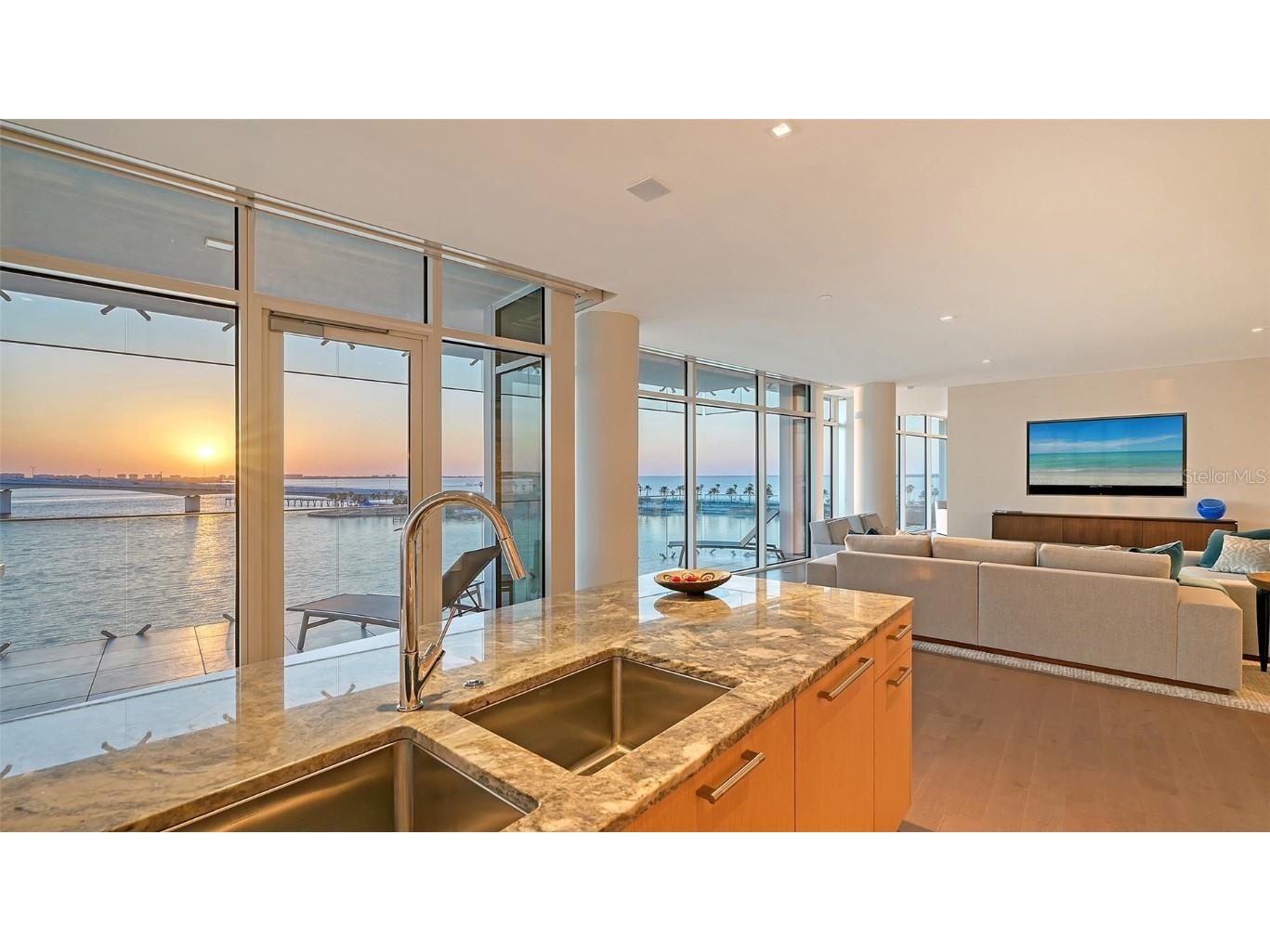 280 Golden Gate Point #600 Sarasota FL 34236 - SARASOTA BAY A4668258 image11