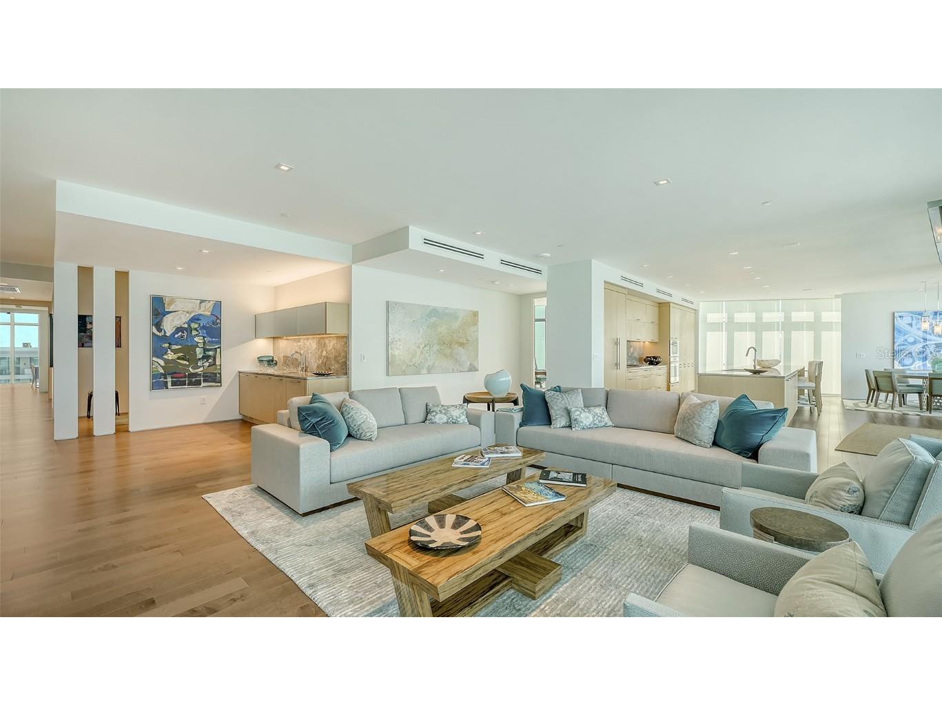 280 Golden Gate Point #600 Sarasota FL 34236 - SARASOTA BAY A4668258 image7