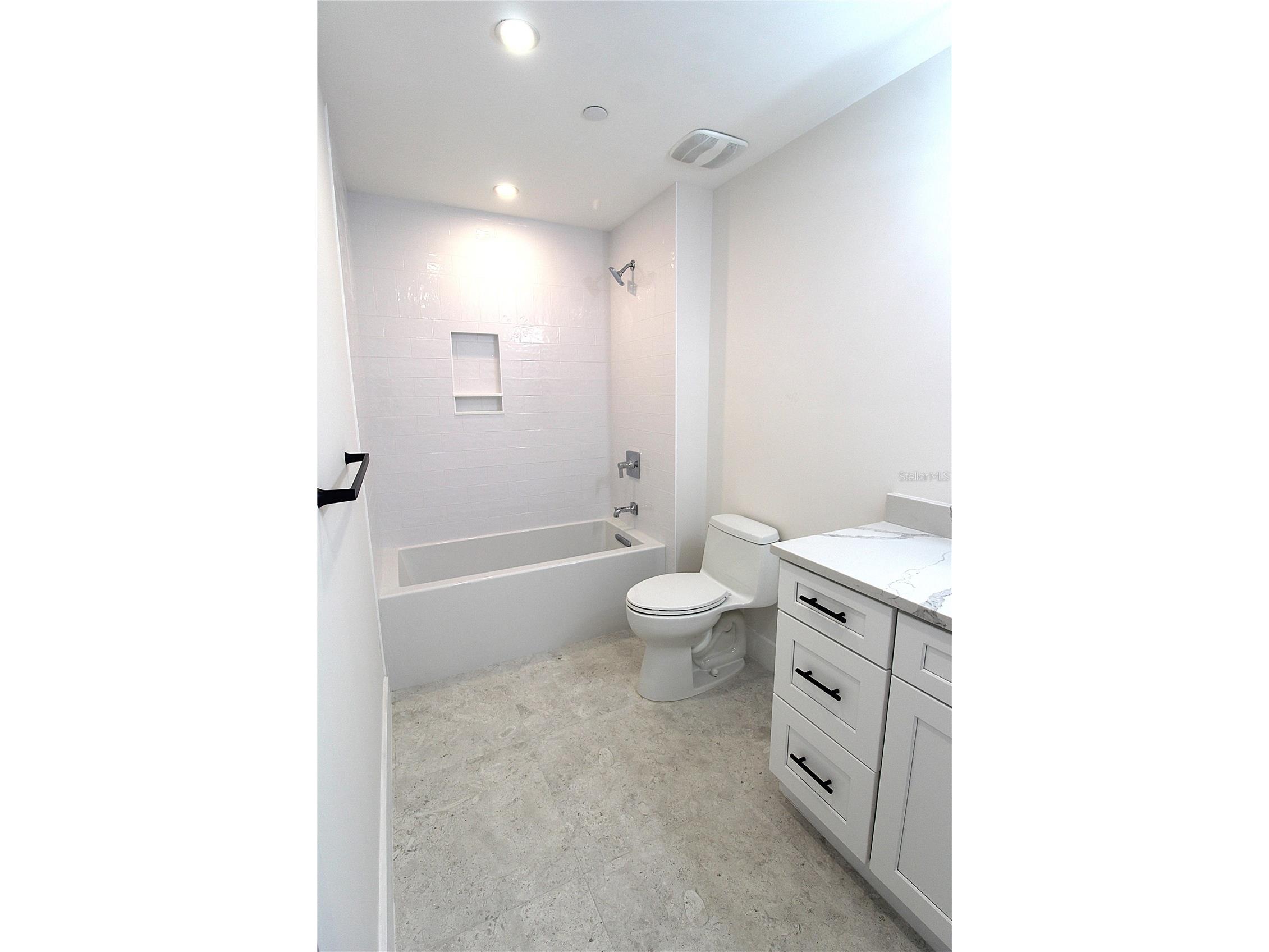 280 Hidden Bay Drive #201 Osprey FL 34229 A4679931 image16