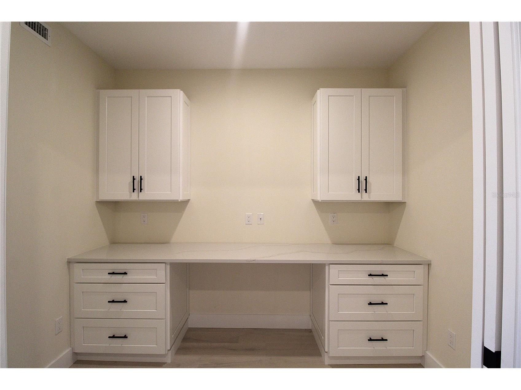 280 Hidden Bay Drive #202 Osprey FL 34229 A4680472 image17