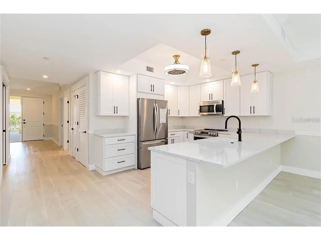 280 Hidden Bay Drive #302 Osprey FL 34229 A4690813 image8