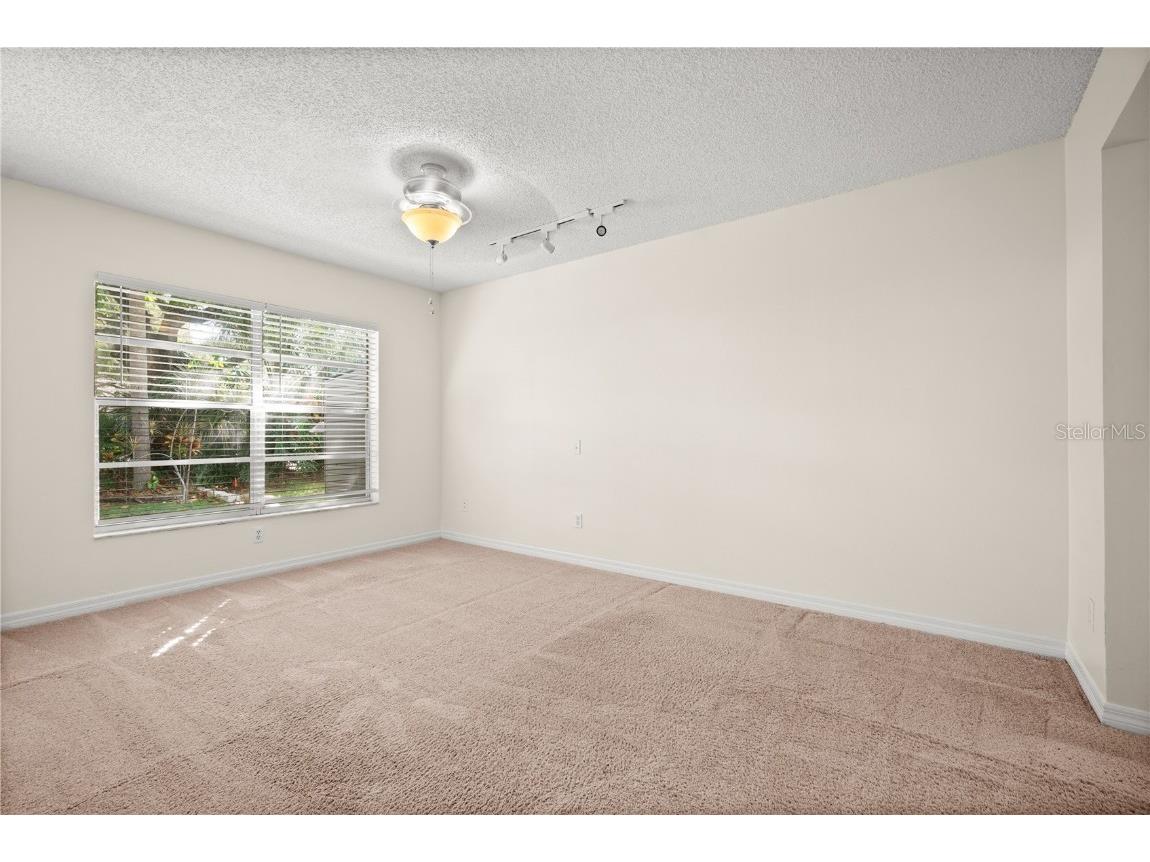 280 Kent Place Safety Harbor FL 34695 TB8438646 image15